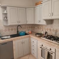 Cucina legno elementi pensili cassetti ante 