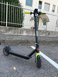 Monopattino Elettrico Nilox M1