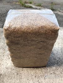 Paglia di grano lettiera per cavalli