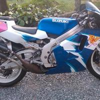 suzuki RGV gamma  250