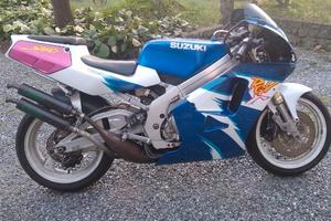 suzuki RGV gamma  250