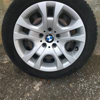 4 cerchi in ferro + copri+ gomme invernali Bmw