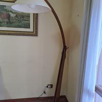 Piantane di design in legno massello