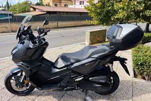 HONDA ADV 350 TUTTO INCLUSO ANCHE PASSAGGIO!