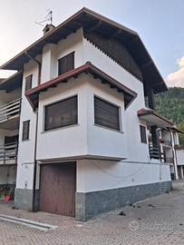 Appartamento i n villa trifamigliare