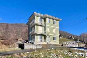 TRIFAMILIARE A COASSOLO TORINESE