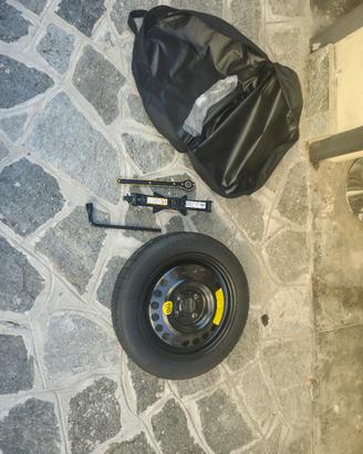 Ruotino di scorta con attrezzi T125/80R15 95M