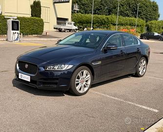 Jaguar XE Berlina XE 2.0d Prestige Business editio