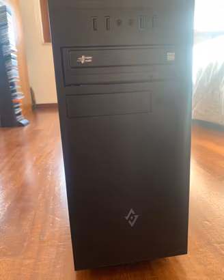 Desktop pc fisso pronto all’uso