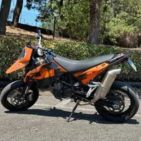 KTM 690 SM