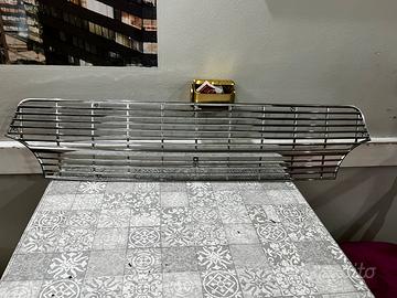 Griglia anteriore Fiat 1100r Fiat 1300/1500 e 127