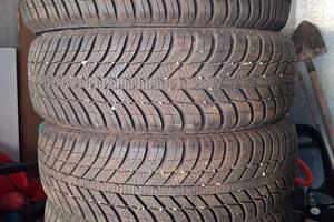 pneumatici 195/65/15 estive e invernali