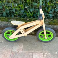 Bicicletta legno senza pedali