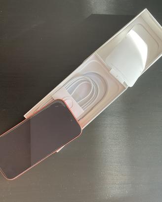 Apple Iphone 17 pro pari nuovo garanzia apple 2027