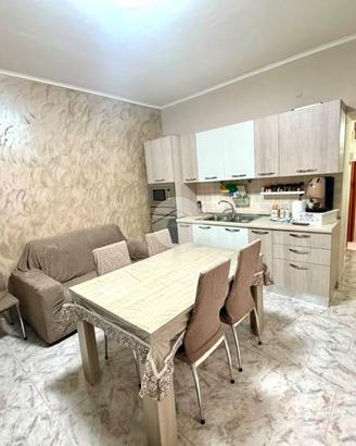 3 LOCALI A NAPOLI