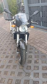 Ducati Monster S4 del 2001 cilindrata 916