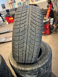 GOMME AUTO