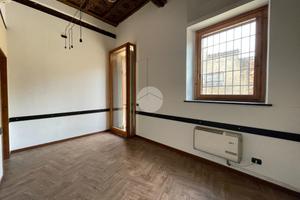 UFFICIO A ROBECCO SUL NAVIGLIO