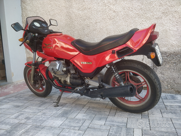 Moto Guzzi Lario 650