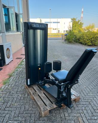 Matrix Versa Adductor Abductor
