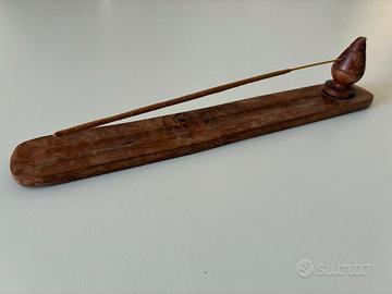 Portaincenso etnico in legno