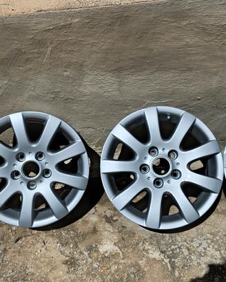  cerchi in lega Volkswagen 5 fori 15/112, 