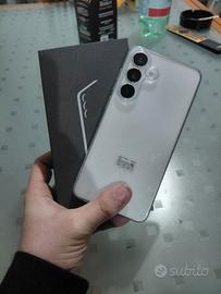 Samsung s25 fe 256 praticamente nuovo 