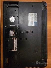 Pc portatile e pezzi