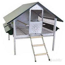 Pollaio in lamiera