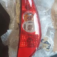 FANALE POSTERIORE DESTRO AIXAM