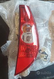 FANALE POSTERIORE DESTRO AIXAM