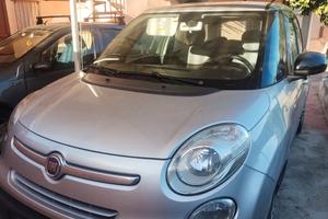 fiat 500l business