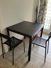 Tavolo con sedie Ikea