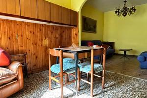 CASA DI CORTE A BIENNO