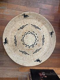 Cesto artigianale sardo in rafia