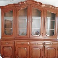 Credenza in stile piemontese in legno massello