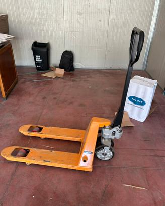 TRANSPALLET MANUALE 2.500 KG - ANNO 2022