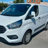 Ford transit custom new 320 l1 h1 trend