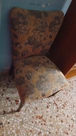 due poltrone vintage 