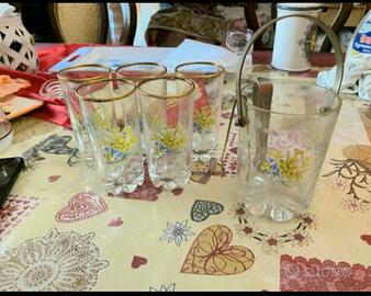 Portaghiaccio con 6 bicchieri+Regal6 bicchieri  