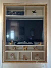 Mobile TV in legno sospeso
