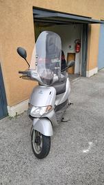 SCOOTER DIESIS PIAGGIO 50 c.c. DA SISTEMARE