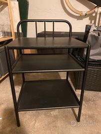 Tavolino Ikea in metallo nero con ruote
