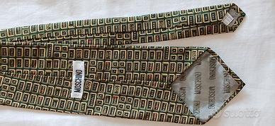 cravatta vintage Moschino 