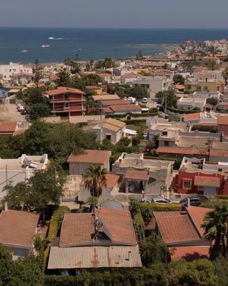 Marzamemi: villaggio-camping con spiaggia privata