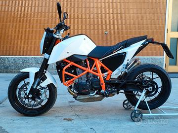 KTM Duke 690 A2