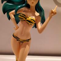 LAMU' FIGURE GIGANTIC