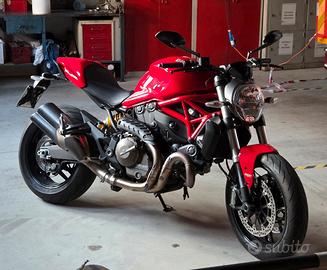 Ducati Monster 821