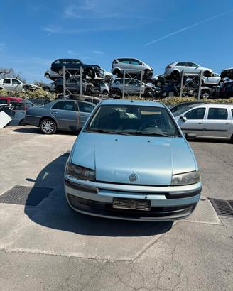 RICAMBI AUTO FIAT PUNTO 2001 CELESTINA