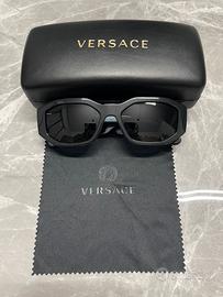 Occhiali da sole Versace